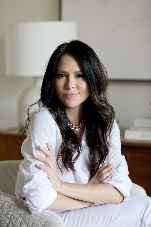 Erika Brechtel founder Elanoura social entrepreneur